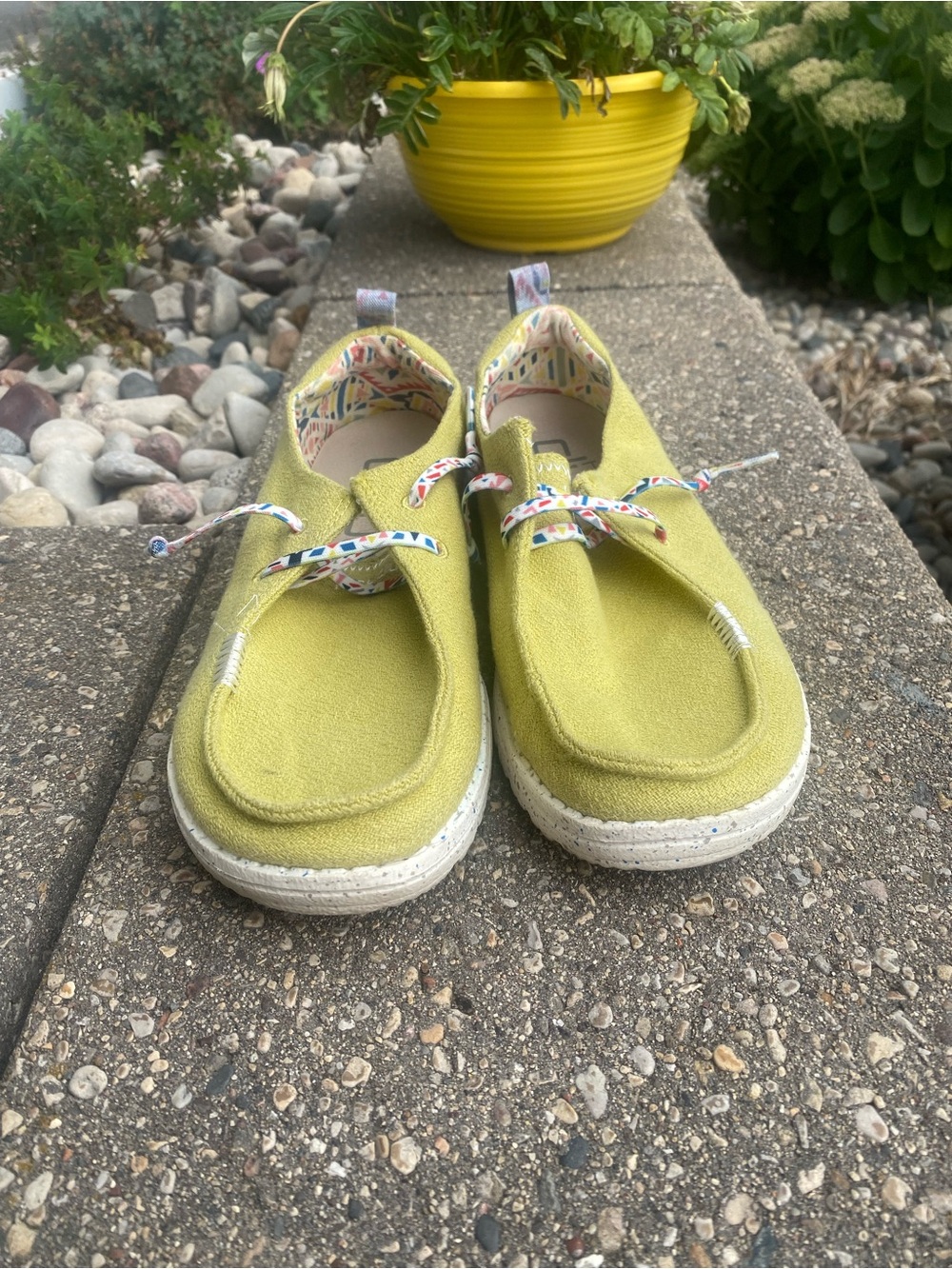 Hey Dude Women's Lime Green Lightweight Casual Loafers - Picture 3 of 8